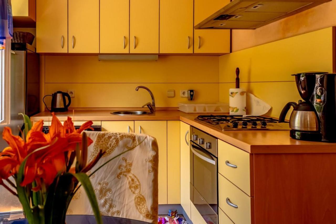 Apartment Gea Icici Luaran gambar