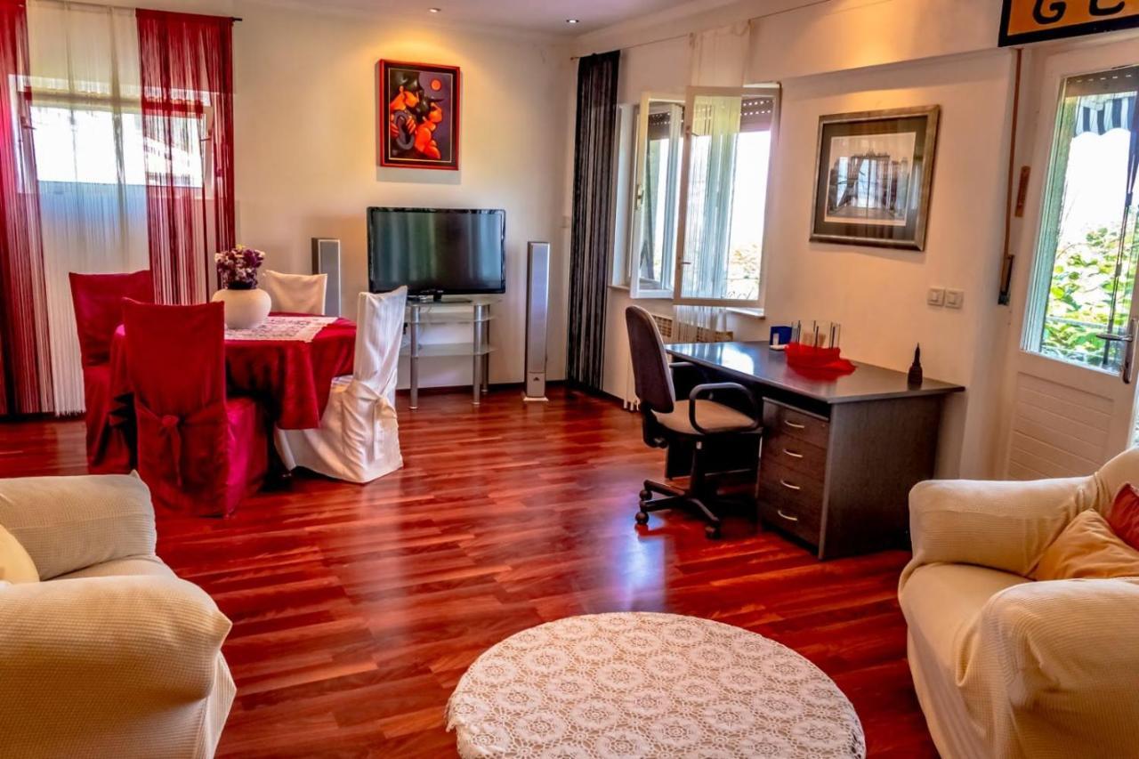 Apartment Gea Icici Luaran gambar